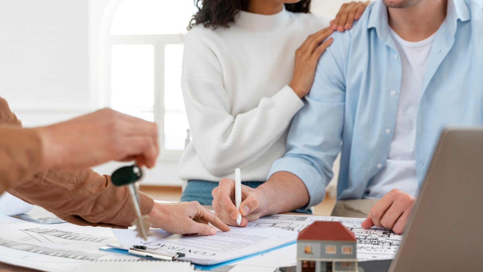 signature d'un prêt immobilier